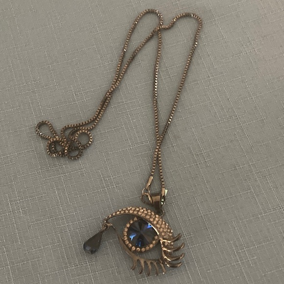 Lot of jewelry. What you see is what you get for one low price. - Picture 3 of 13